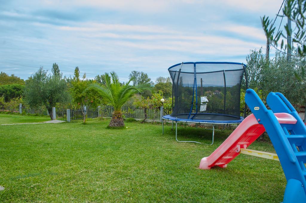 House Christina Apartamento *