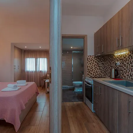 דירות וורוורו House Christina מראה חיצוני תמונה